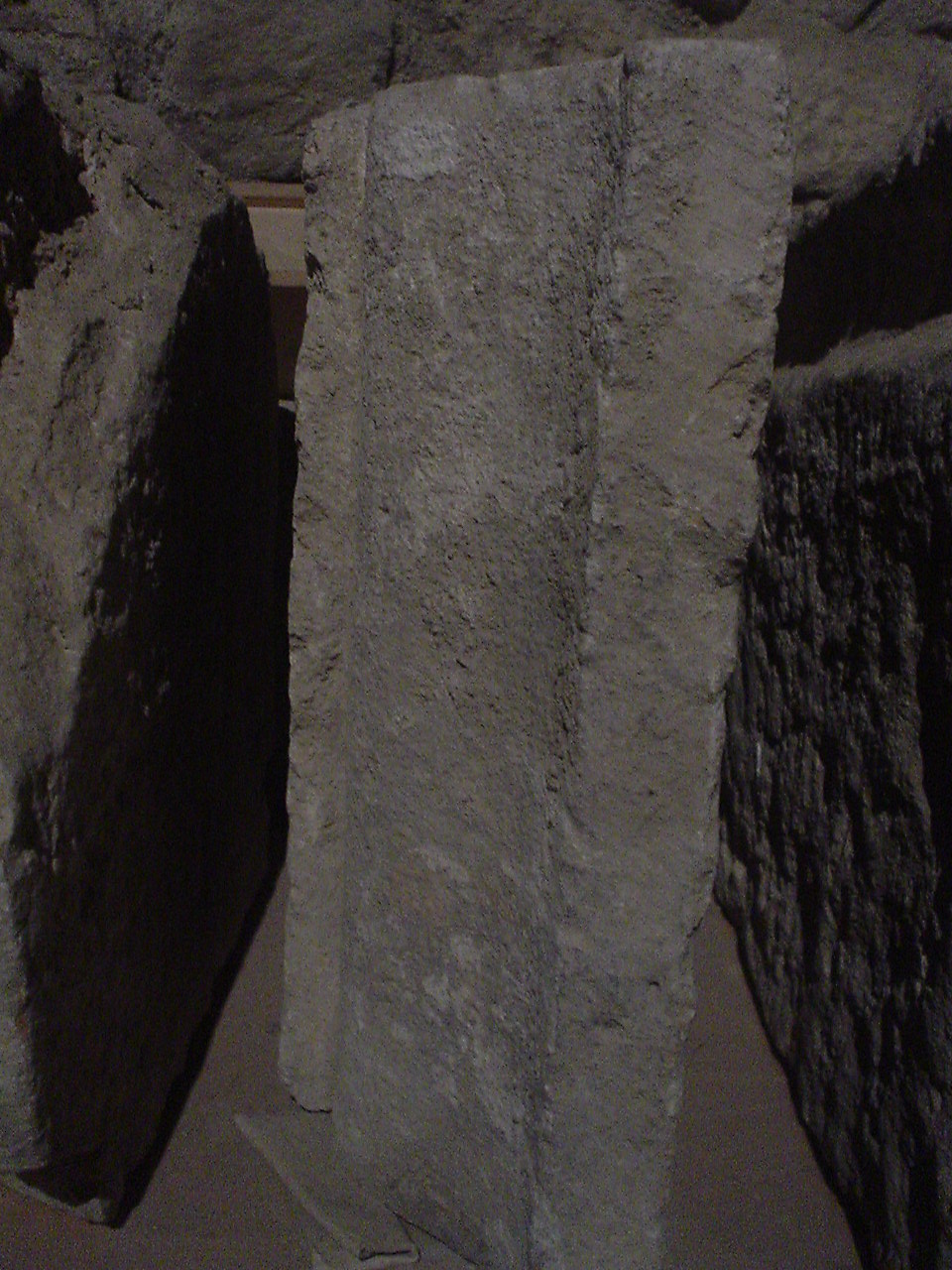 Frammento (c) (decorazione plastica, frammento) - bottega Italia centrale (secc. XII/ XIV)