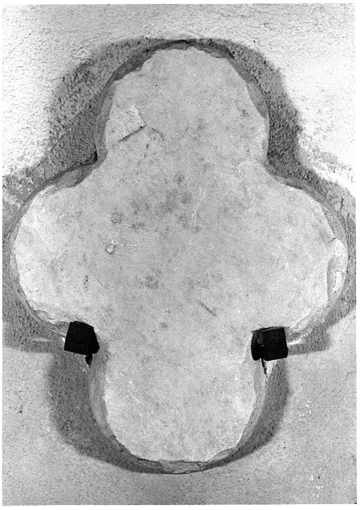 decorazione plastica, frammento - bottega Italia centrale (secc. XIV/ XV)