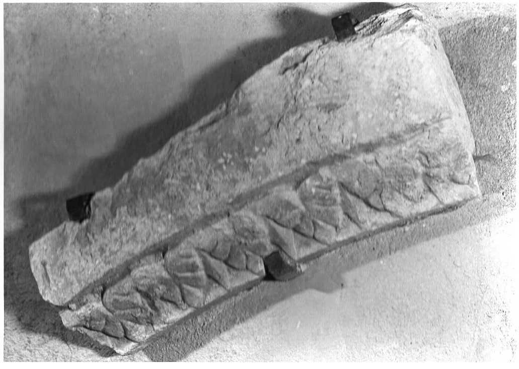 cornice, frammento - bottega Italia centrale (sec. XIV)