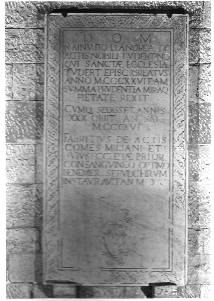 lapide, opera isolata - bottega Italia centrale (sec. XVI)