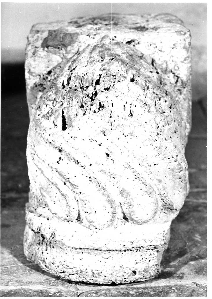 decorazione plastica, frammento - bottega Italia centrale, bottega Italia centrale (sec. XIII, sec. XIII)