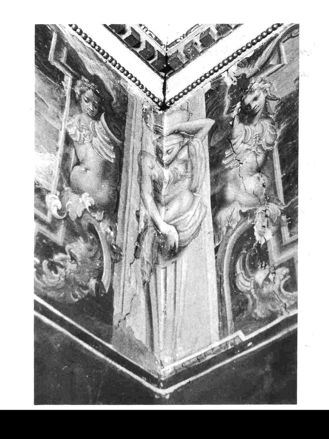 cariatidi e figure femminili (dipinto, opera isolata) di Gherardi Cristoforo detto Doceno (attribuito) (metà sec. XVI)