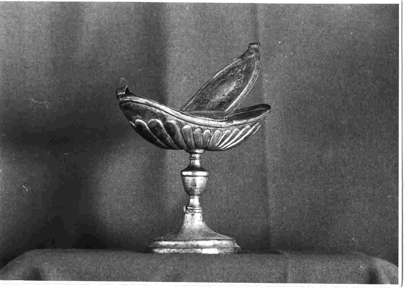 navicella portaincenso, opera isolata - bottega umbra (sec. XVIII)