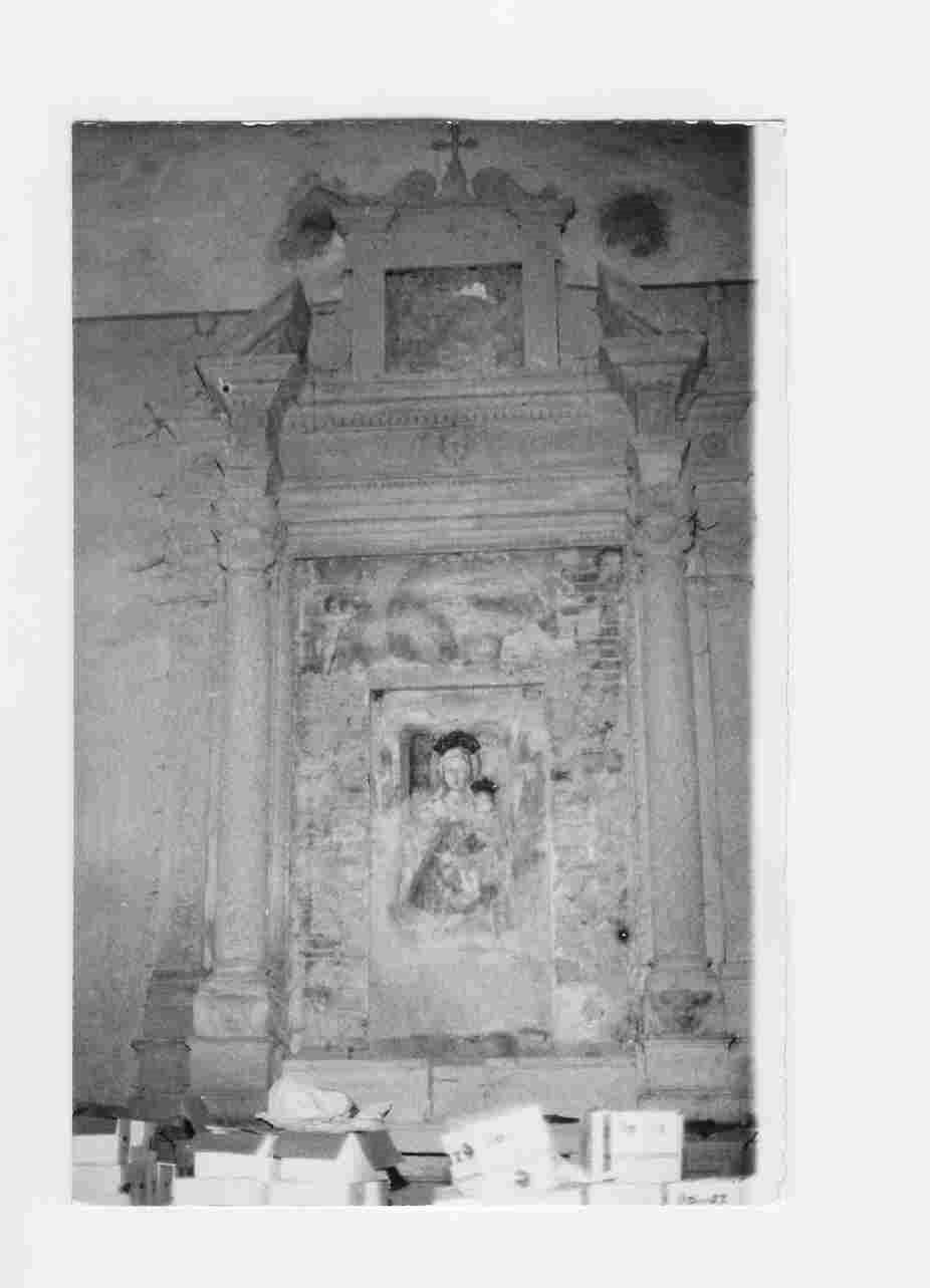 Madonna in trono con Bambino (dipinto, opera isolata) - ambito Italia centrale (sec. XVI)