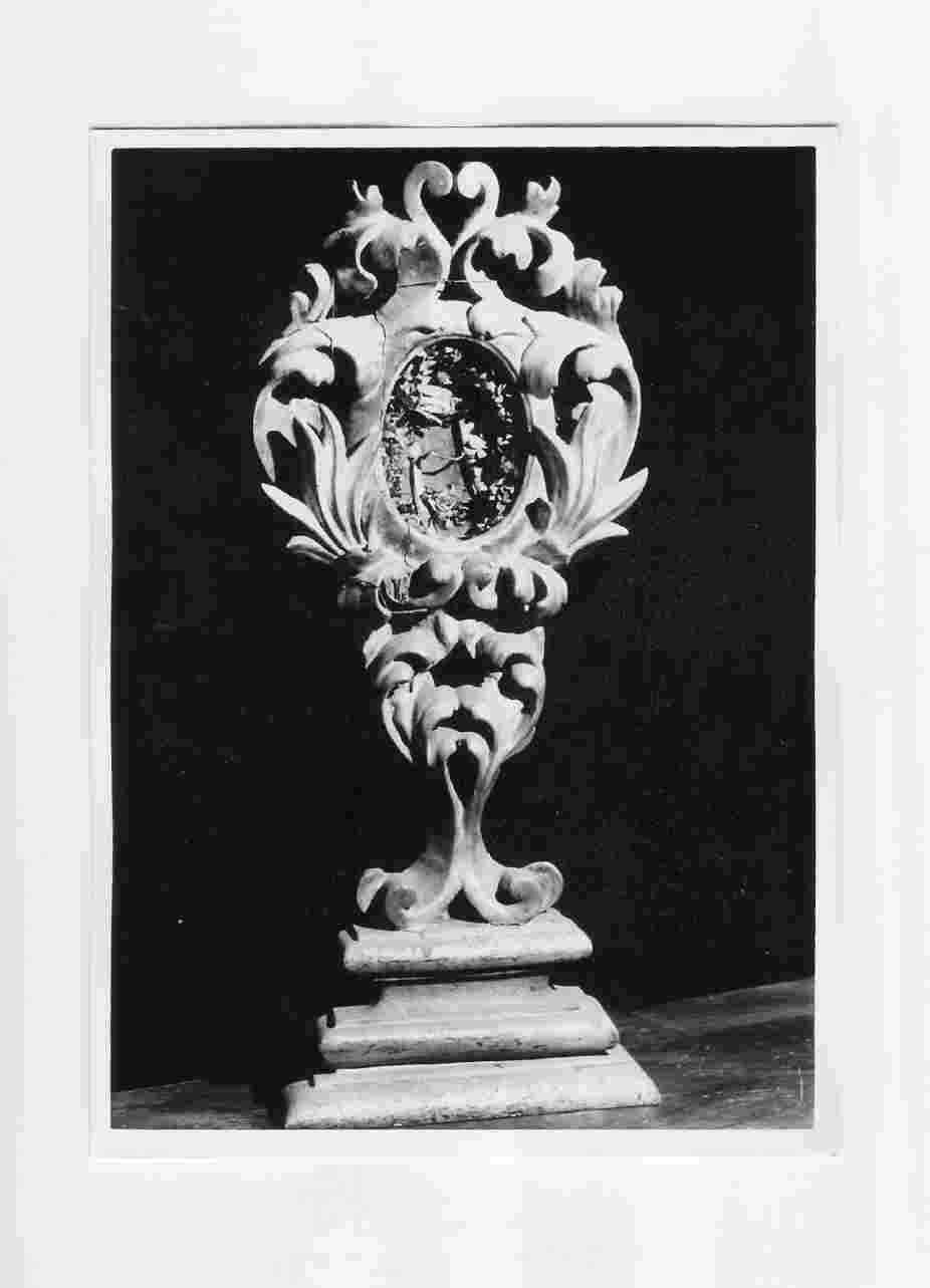 reliquiario, serie - bottega Italia centrale (sec. XVIII)