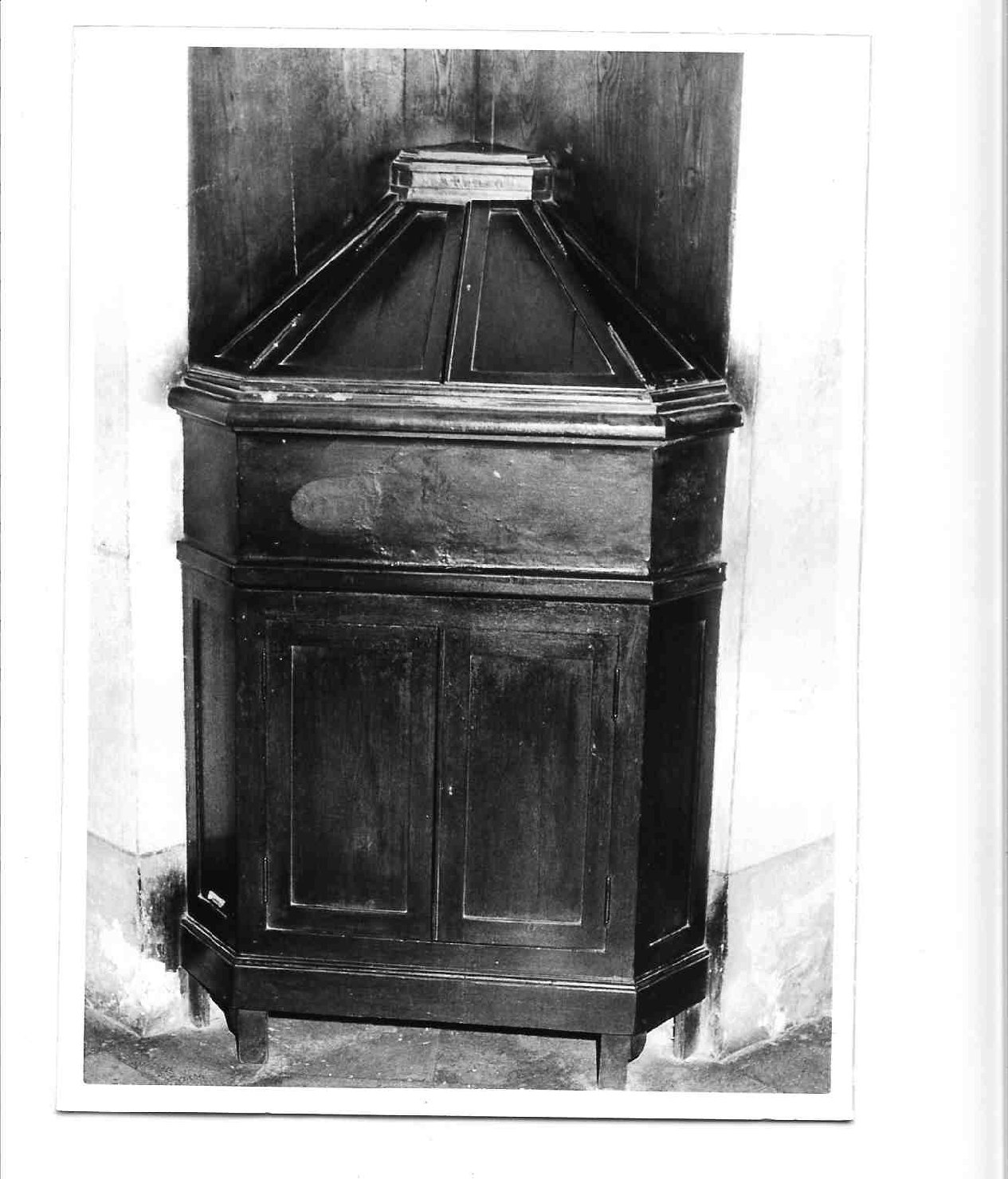 angoliera, opera isolata - bottega Italia centrale (fine sec. XVIII)