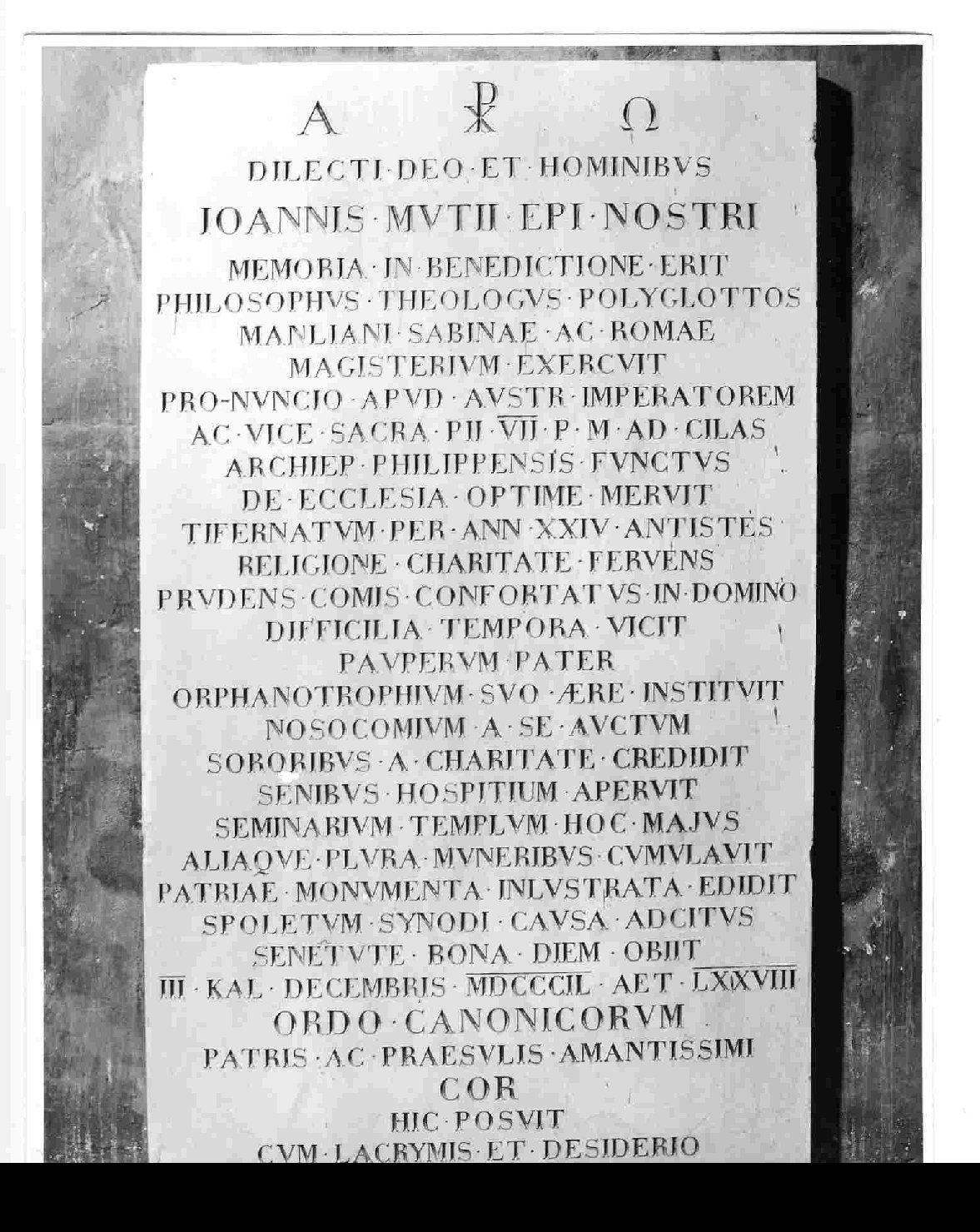 lapide tombale, opera isolata - bottega umbra (sec. XIX)