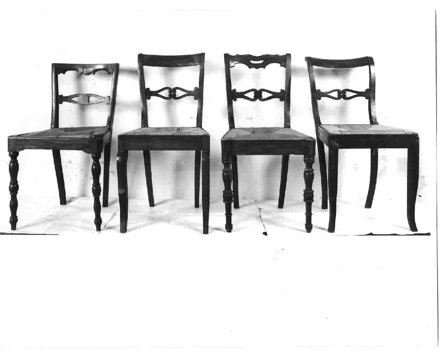 sedia, serie - bottega Italia centrale (sec. XX)