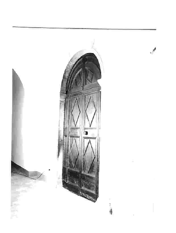 portone - a due battenti, opera isolata - bottega umbra (terzo quarto sec. XVI)