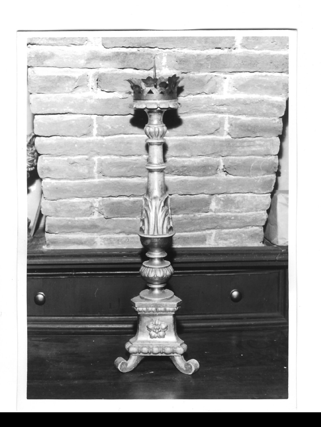 candeliere, serie - bottega Italia centrale (sec. XIX)