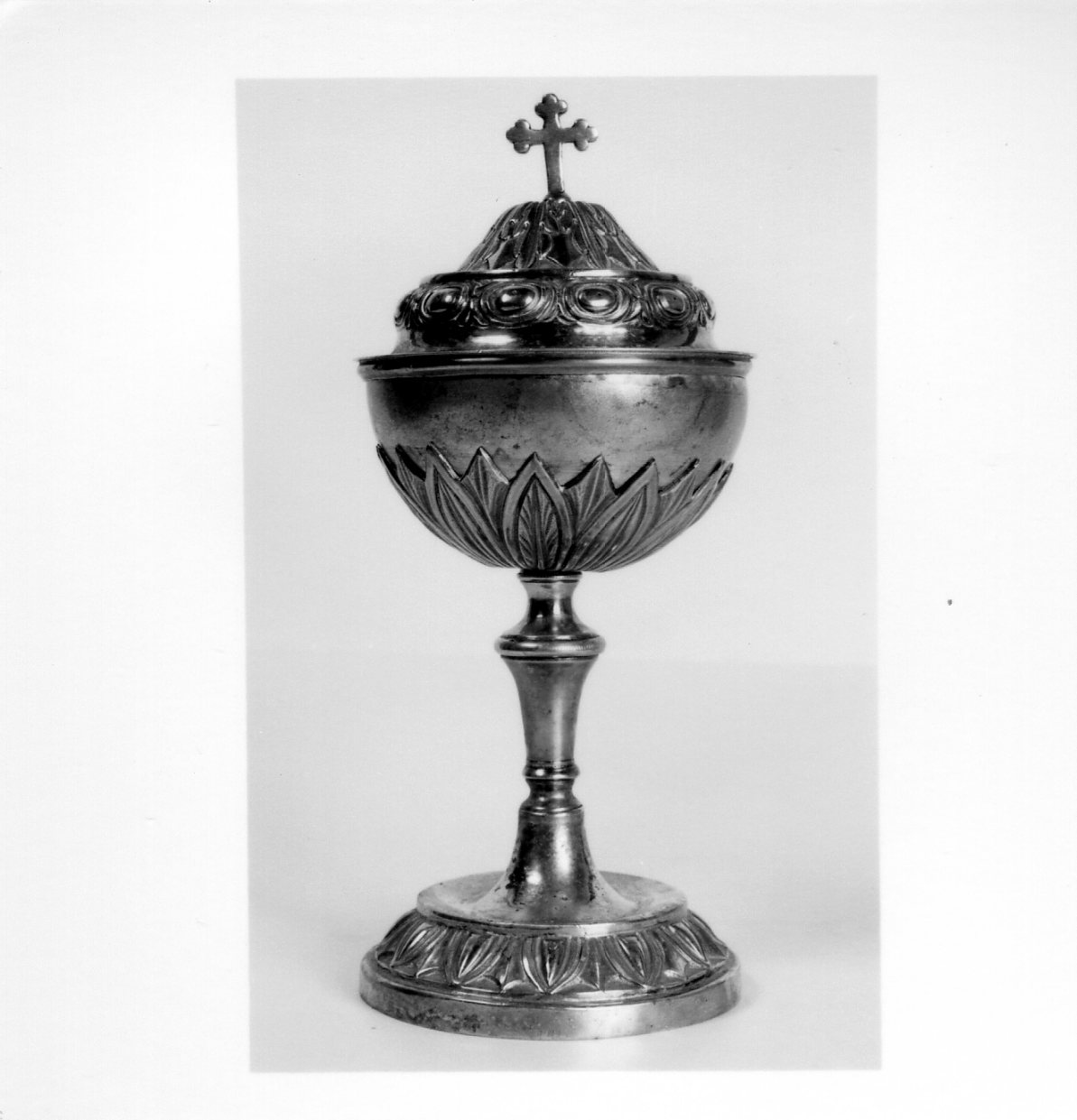 pisside, opera isolata - bottega italiana (sec. XIX)