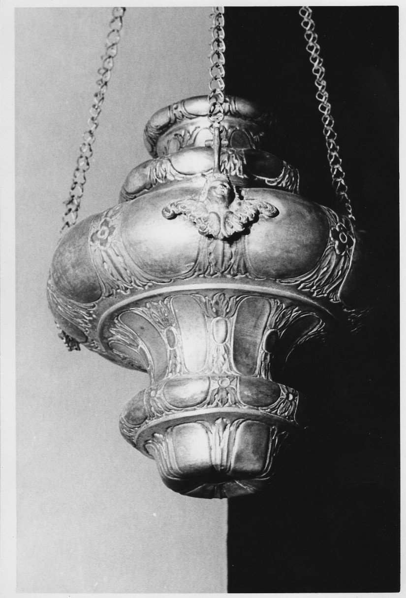 lampada da chiesa, opera isolata - bottega Italia centrale (sec. XVIII)