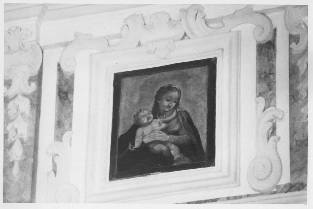 Madonna con Bambino (dipinto, elemento d'insieme) - ambito Italia centrale (primo quarto sec. XVII)