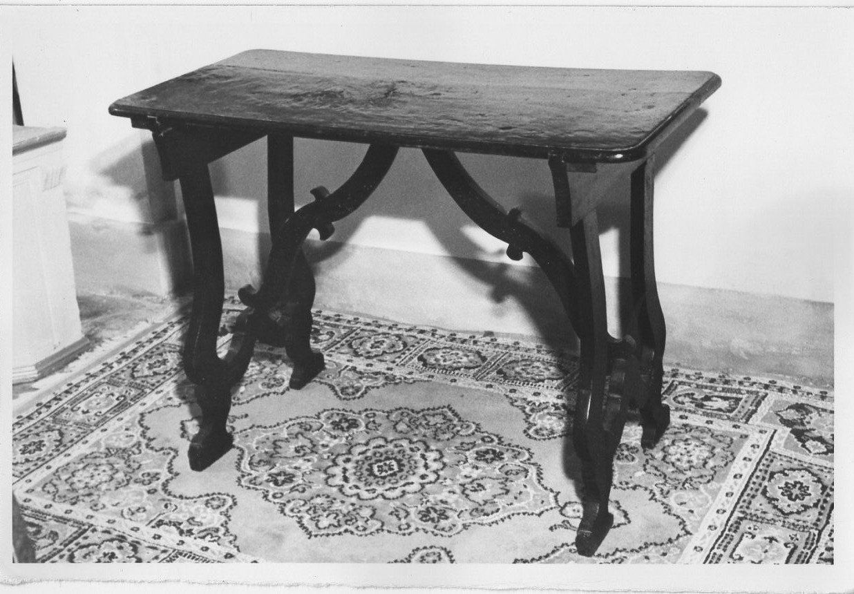 tavolo - a lira, coppia - bottega Italia centrale (sec. XVII)