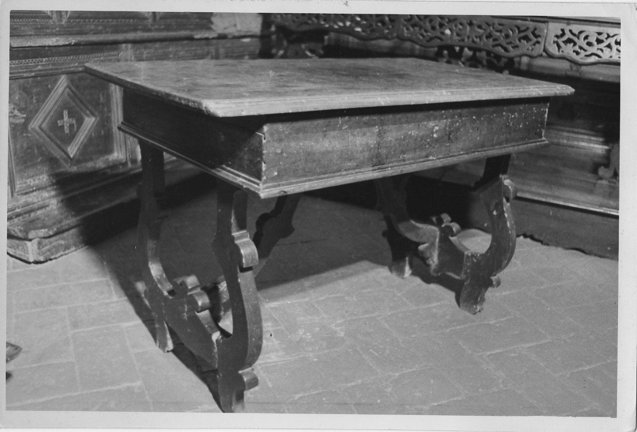 tavolo - a lira, opera isolata - bottega Italia centrale (fine sec. XVI)