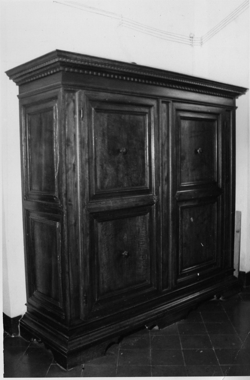 armadio, opera isolata - bottega Italia centrale (sec. XVII)