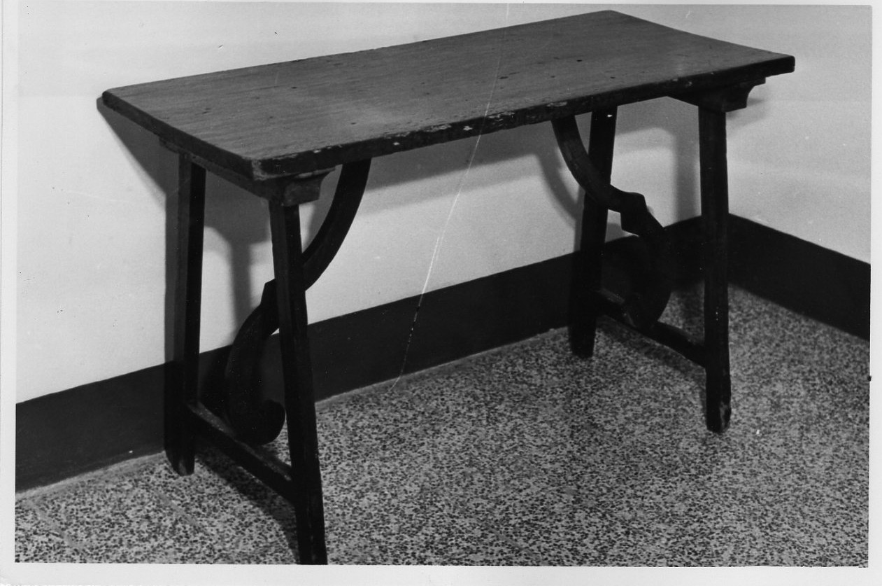 tavolo, opera isolata - bottega Italia centrale (sec. XVII)