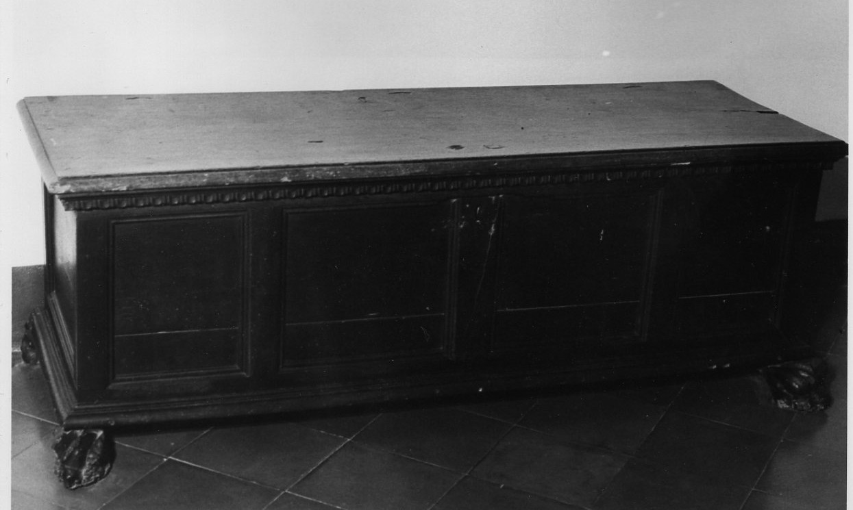 cassone, insieme - bottega Italia centrale (sec. XVII)