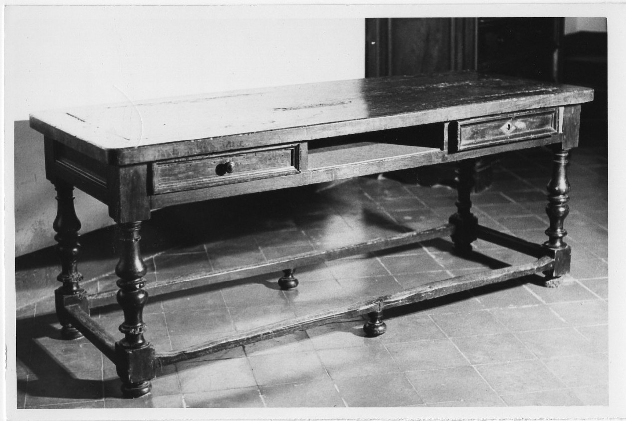 tavolo - alla bolognese, opera isolata - bottega Italia centrale (fine sec. XVII)