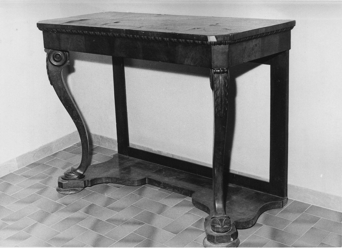 tavolino, opera isolata - bottega italiana (inizio sec. XIX)