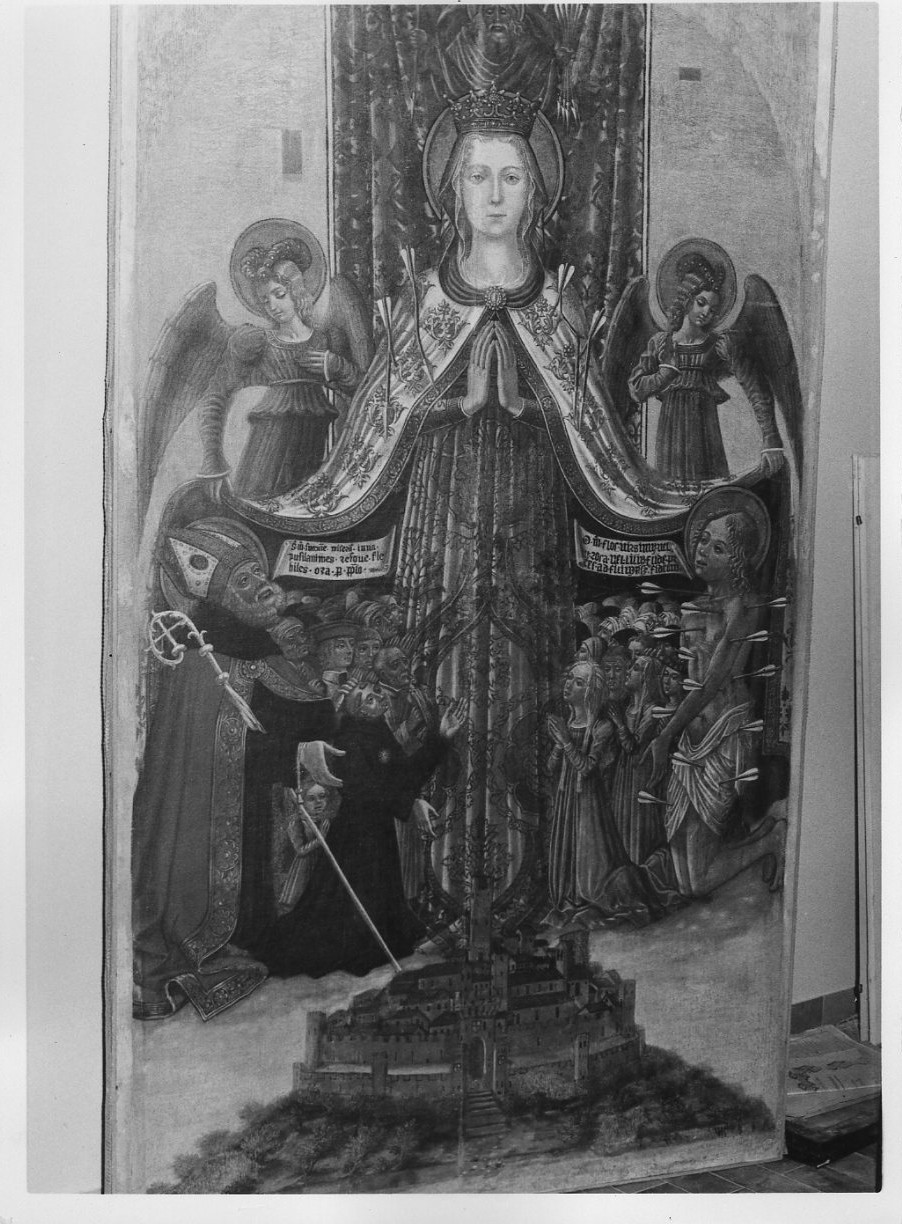 Gonfalone del Comune, Madonna della Misericordia (stendardo processionale, opera isolata) di Bonfigli Benedetto (sec. XV)