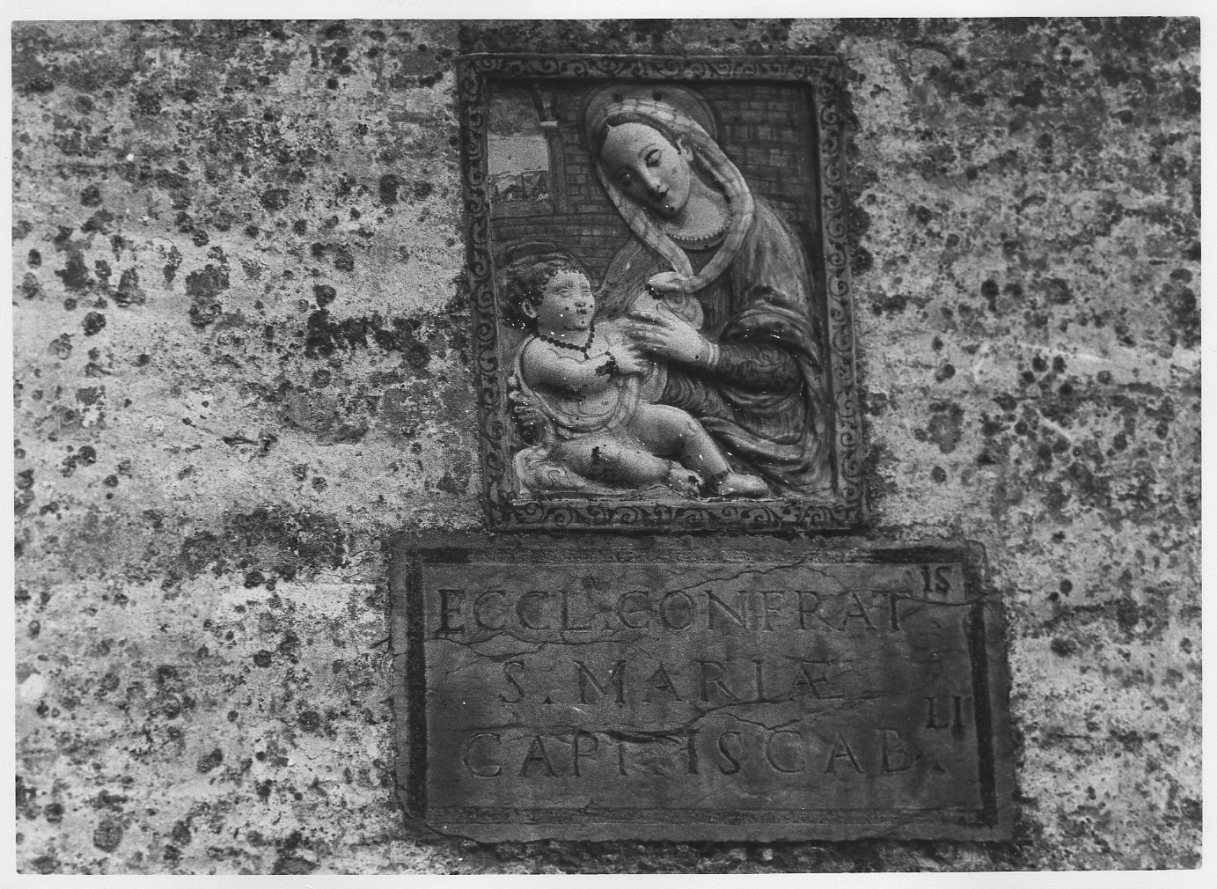 Madonna con Bambino (rilievo, opera isolata) - bottega derutese (sec. XVII)