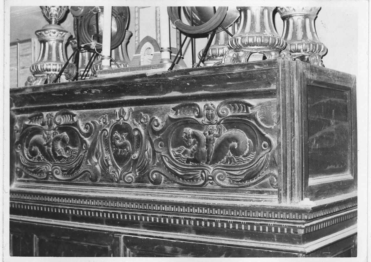 cassone - a cofano, opera isolata - bottega toscana (seconda metà sec. XVI)