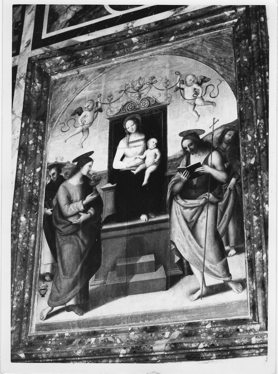 Madonna con Bambino in trono tra santi (dipinto, opera isolata) di Vannucci Pietro detto Perugino (cerchia) (sec. XVI)