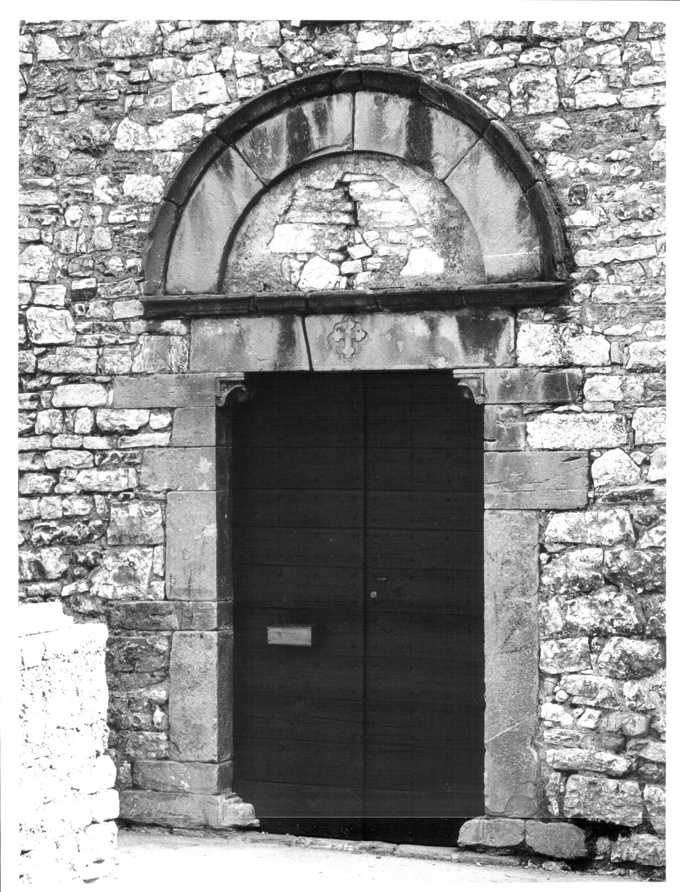 portale, opera isolata - bottega umbra (prima metà sec. XV)