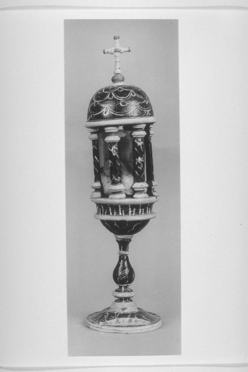 motivi decorativi (reliquiario architettonico, coppia) - ambito umbro (prima metà sec. XVII)