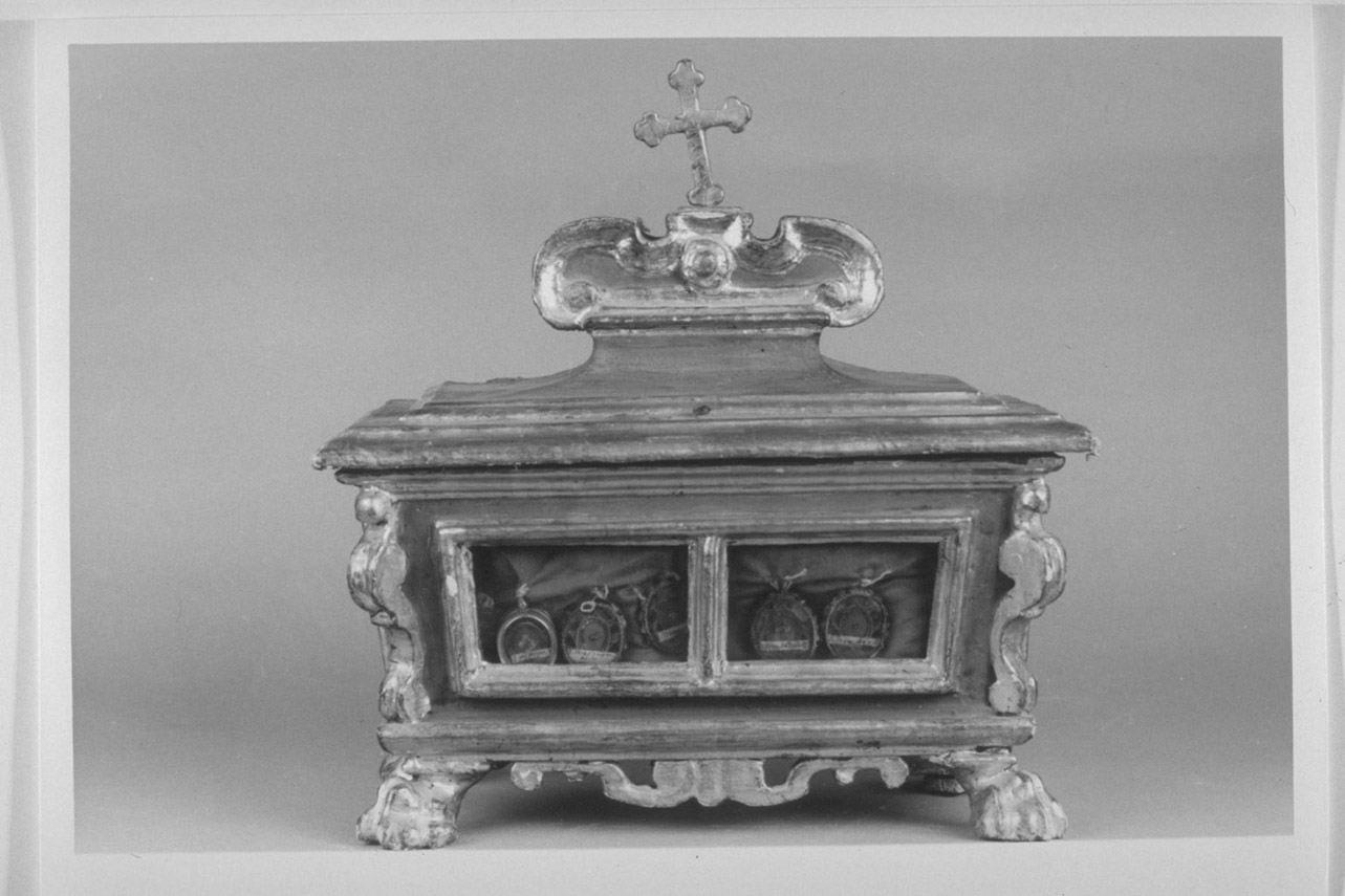 motivi decorativi (reliquiario a teca - a urna, serie) - bottega umbra (ultimo quarto sec. XVII)