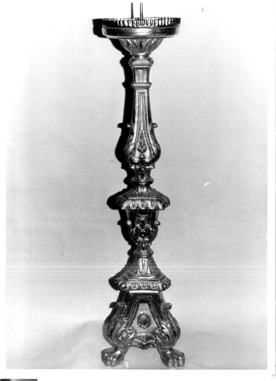 candeliere d'altare, serie - bottega Italia centrale (sec. XIX)