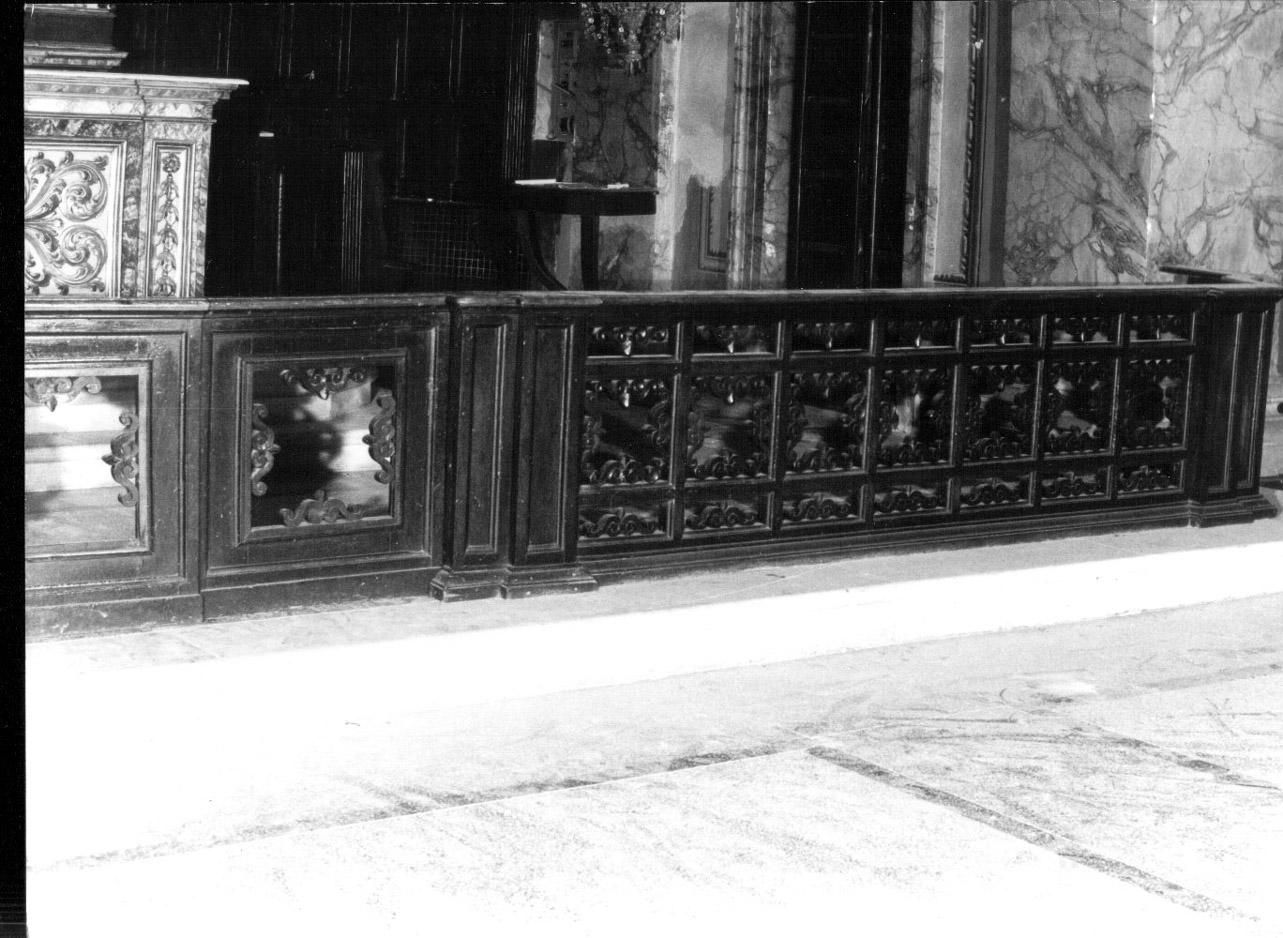 balaustrata di altare, opera isolata - bottega Italia centrale (sec. XVIII)