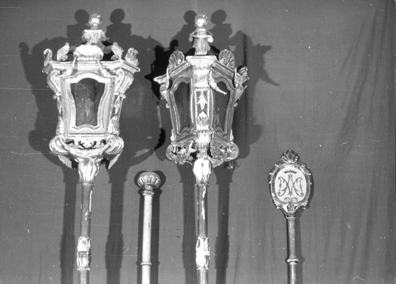 lanterna processionale, coppia - bottega Italia centrale (seconda metà sec. XVIII)