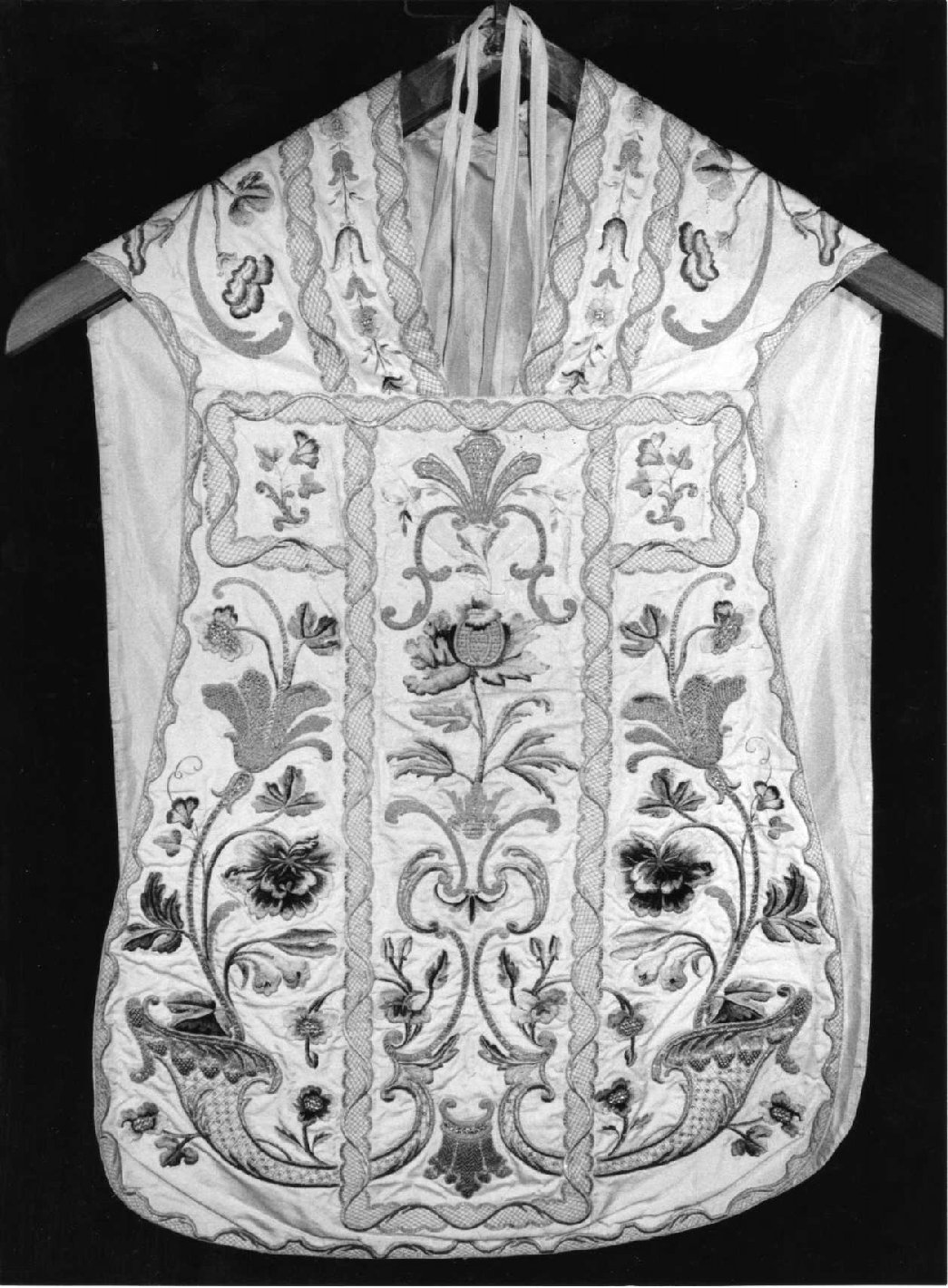 pianeta, opera isolata - manifattura umbra (sec. XIX)