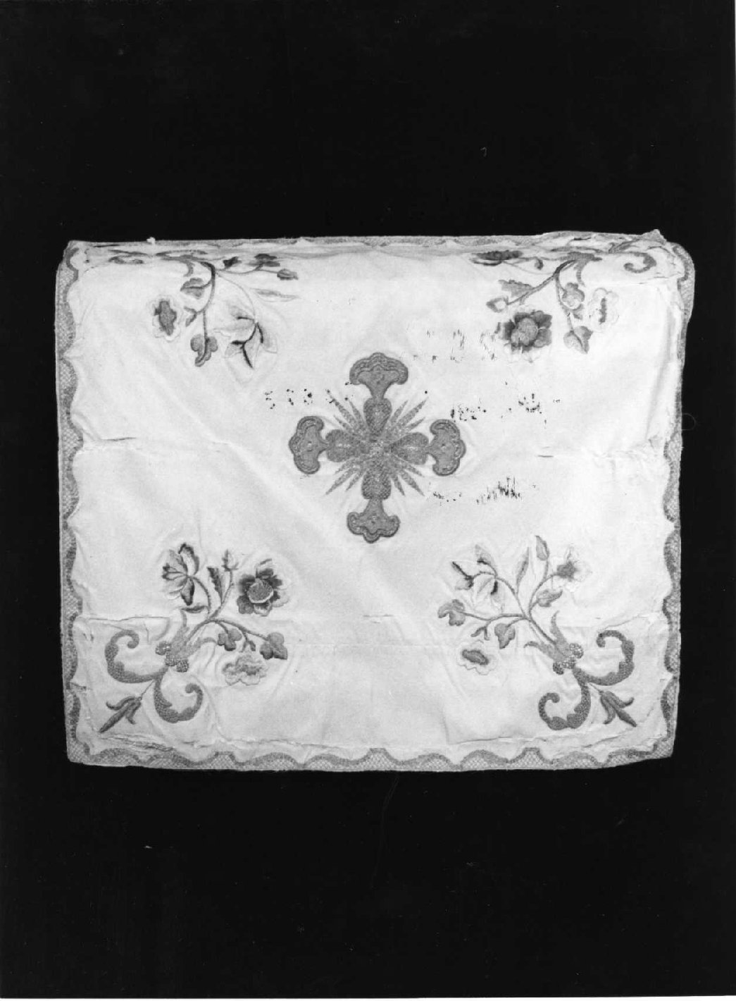 velo di calice, opera isolata - manifattura umbra (sec. XIX)