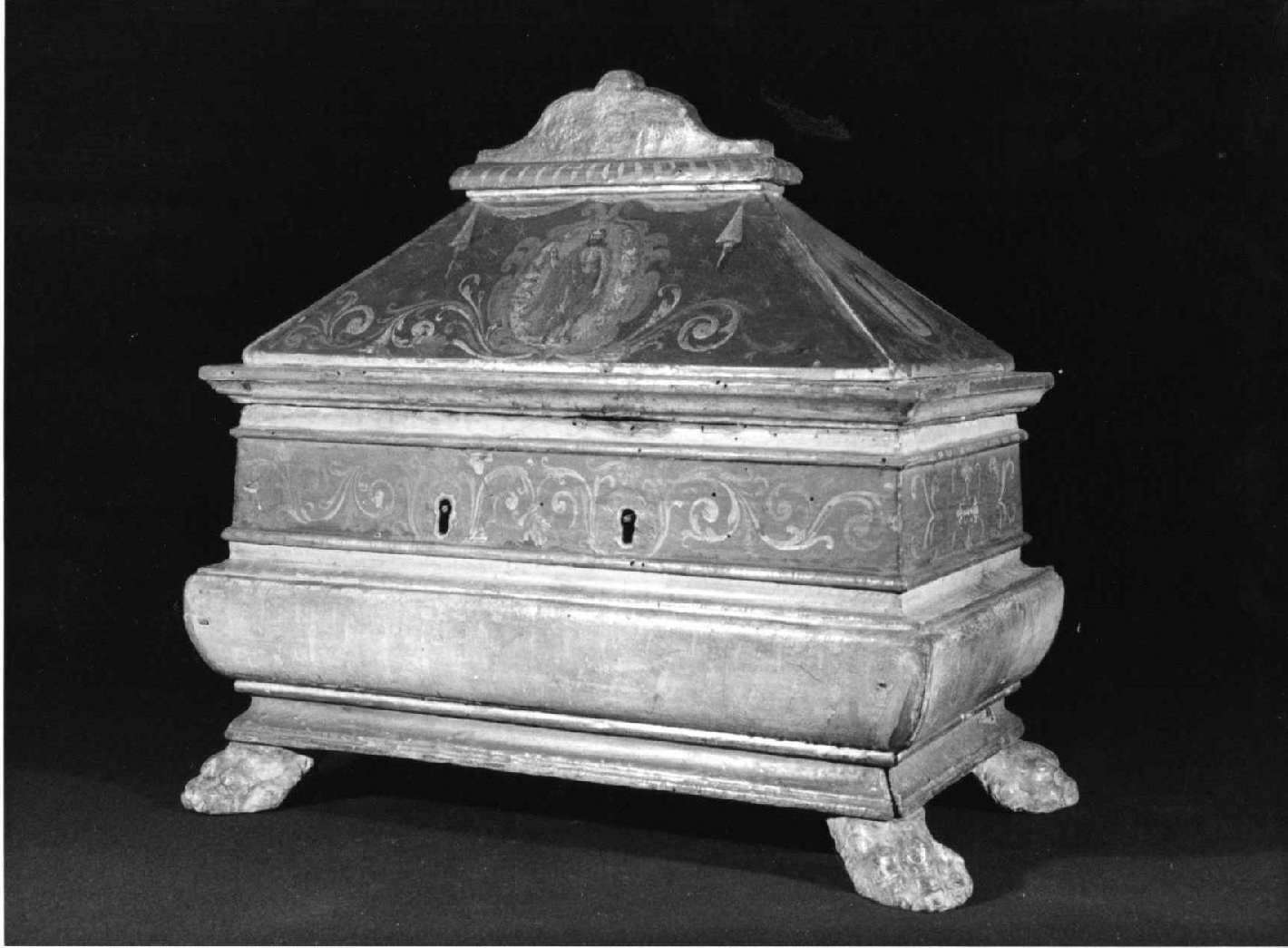 urna, opera isolata - bottega umbra (seconda metà sec. XVI)