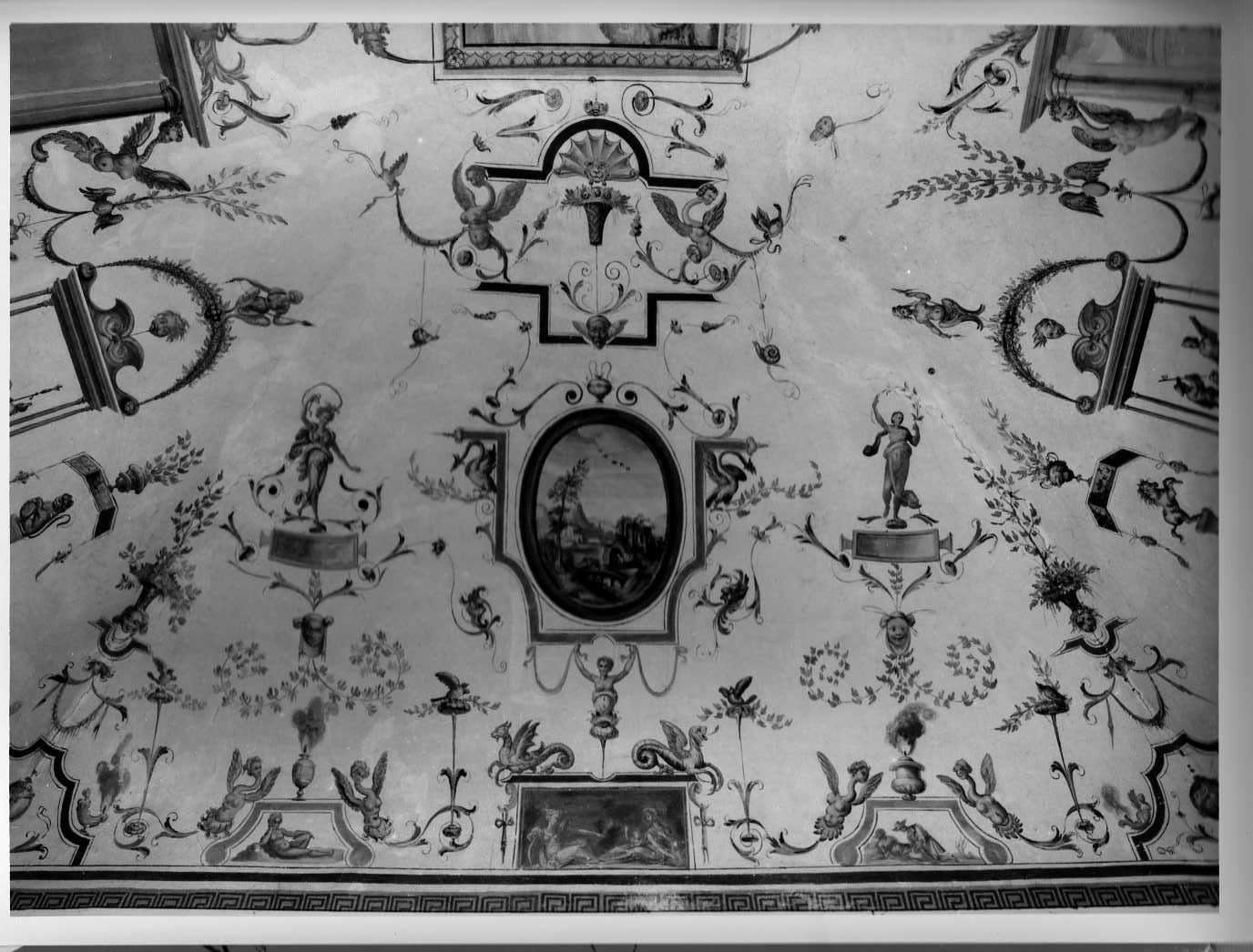 grottesche con figure allegoriche e paesaggio (decorazione pittorica, ciclo) di Savini Salvio (attribuito) (ultimo quarto sec. XVI)