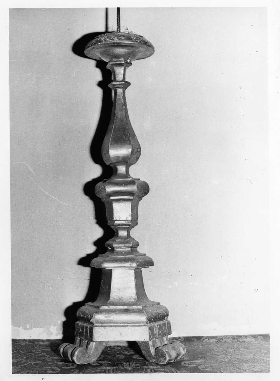 candeliere, serie - bottega umbra (sec. XVIII)