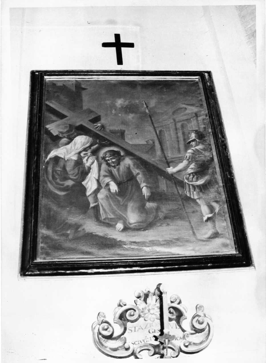 stazione VI: Gesù asciugato dalla Veronica (dipinto, ciclo) di Pentini Domenico (sec. XVIII)