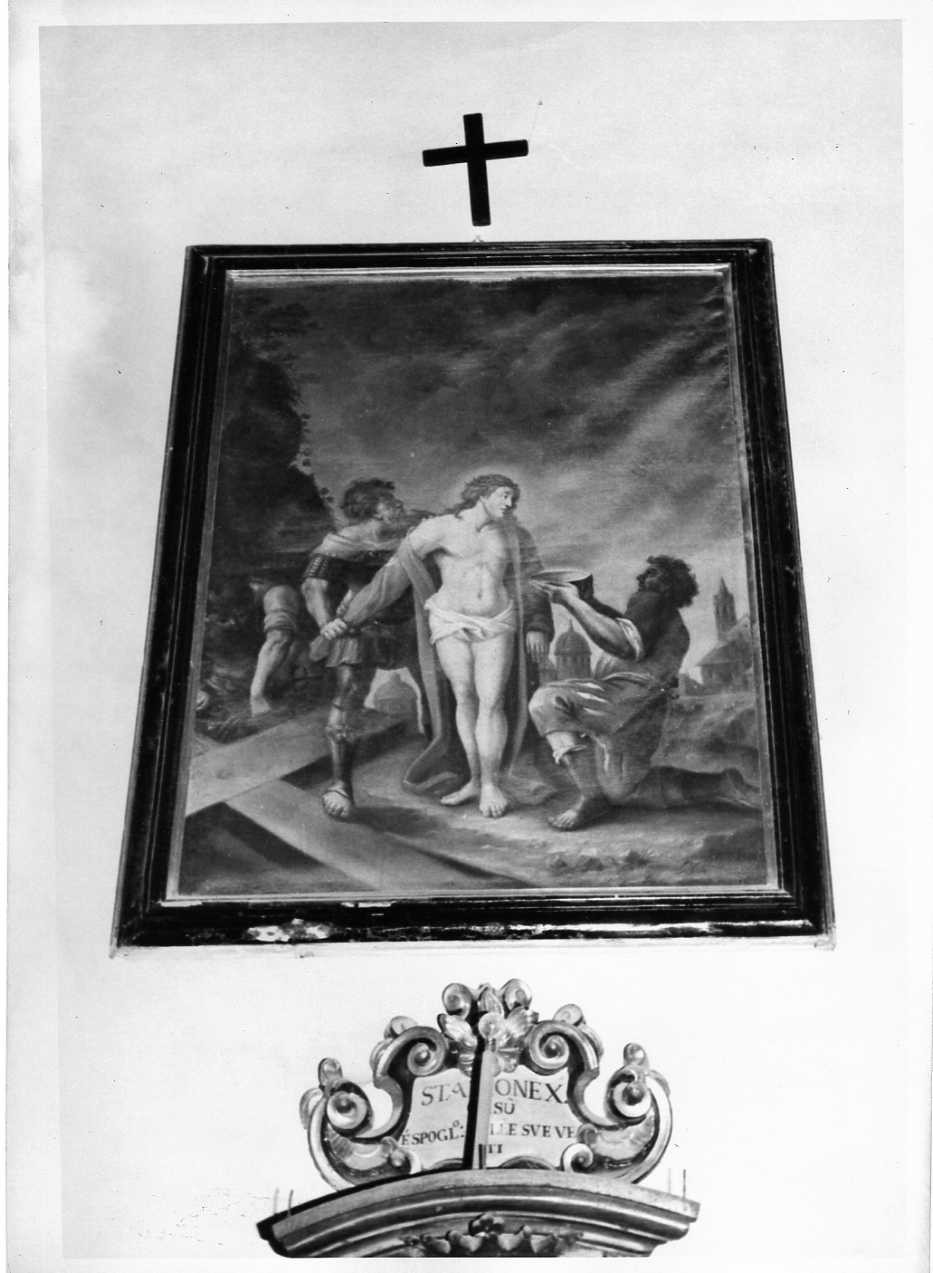 stazione X: Gesù spogliato e abbeverato di fiele (dipinto, ciclo) di Pentini Domenico (sec. XVIII)