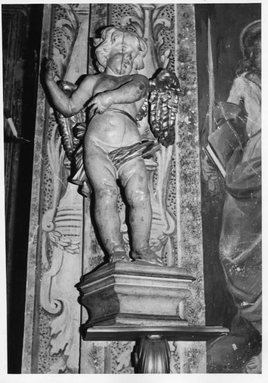 putto alato (scultura, elemento d'insieme) - bottega Italia centrale (sec. XVIII)