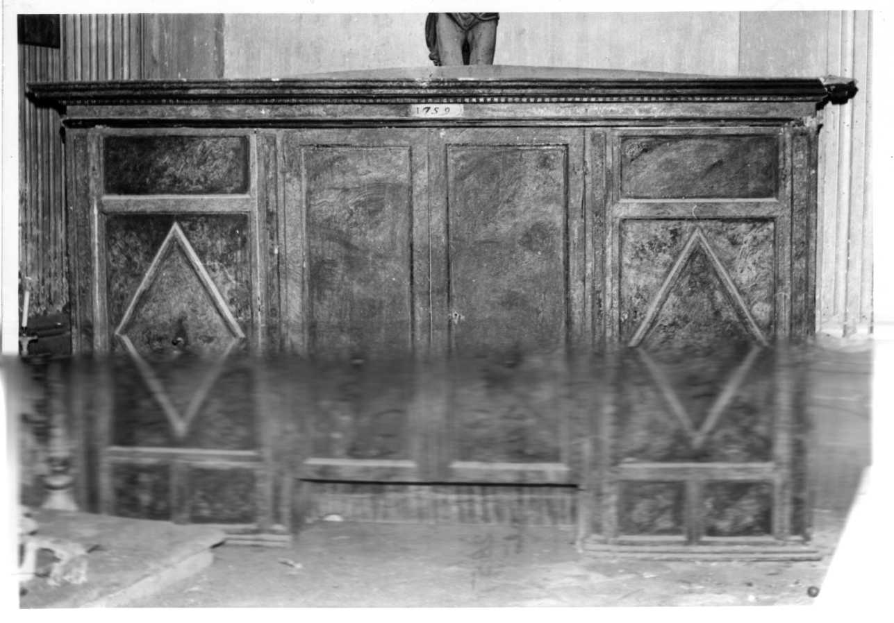 armadio, opera isolata - bottega Italia centrale (sec. XVIII)