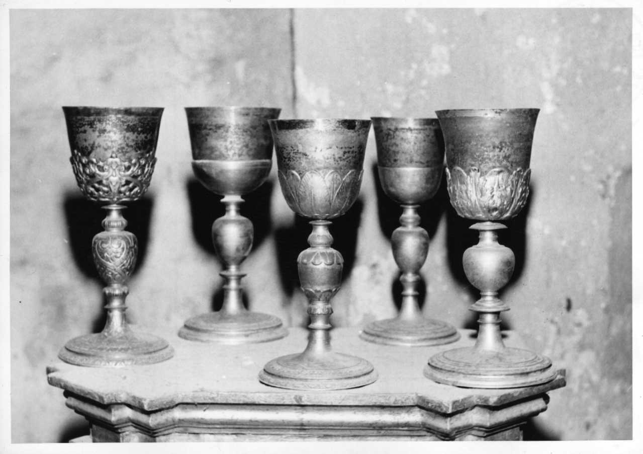 calice, serie - bottega Italia centrale (secc. XVII/ XVIII)