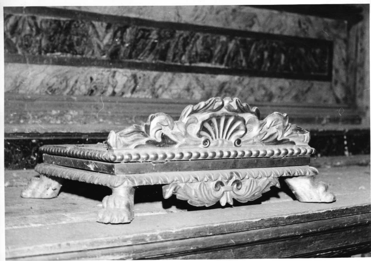 leggio, opera isolata - bottega Italia centrale (secc. XVII/ XVIII)