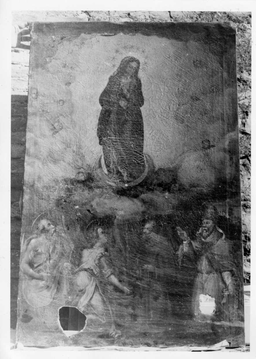 Madonna in gloria tra Santi martiri (dipinto, opera isolata) - ambito Italia centrale (sec. XVII)