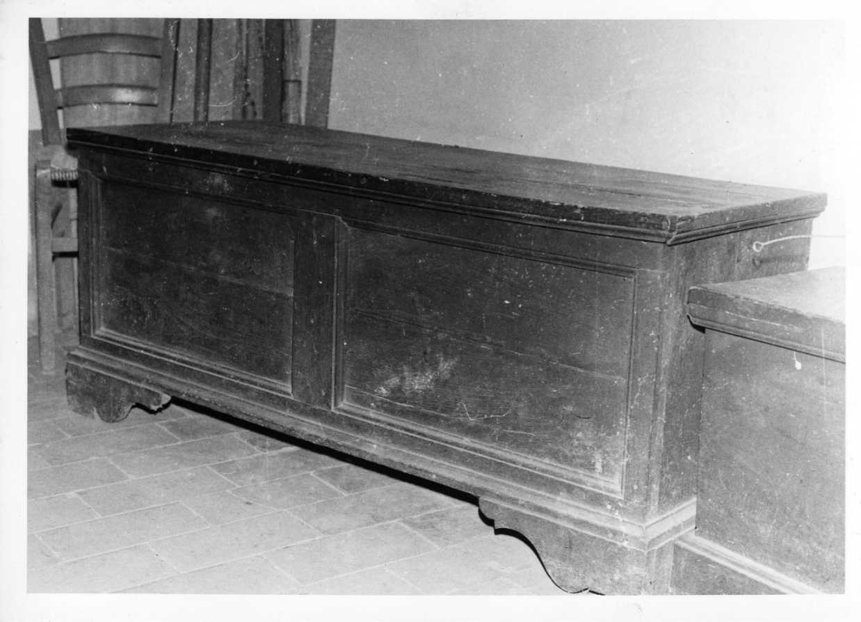 cassapanca, opera isolata - bottega Italia centrale (sec. XVII)