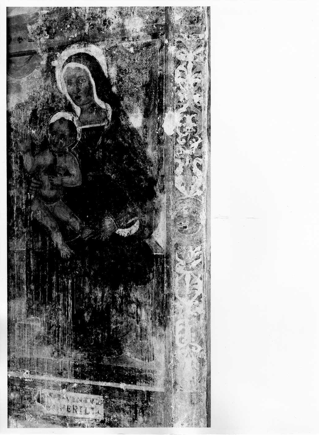 Madonna con Bambino (dipinto) di Bontulli Paolo (sec. XVI)