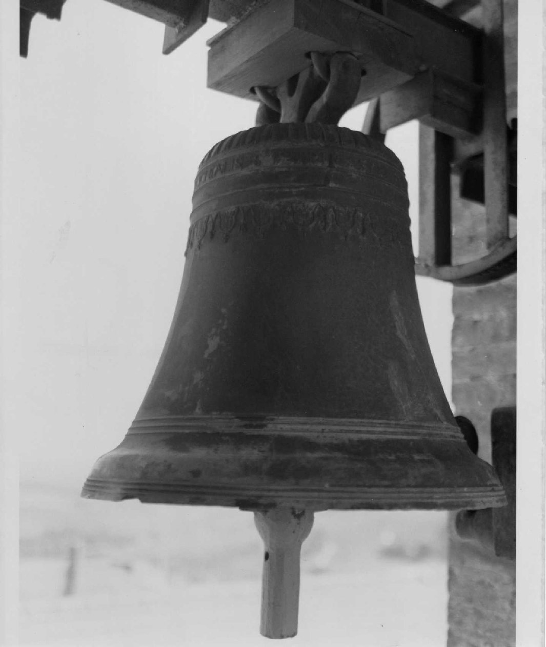campana, opera isolata - bottega umbra (sec. XVII)