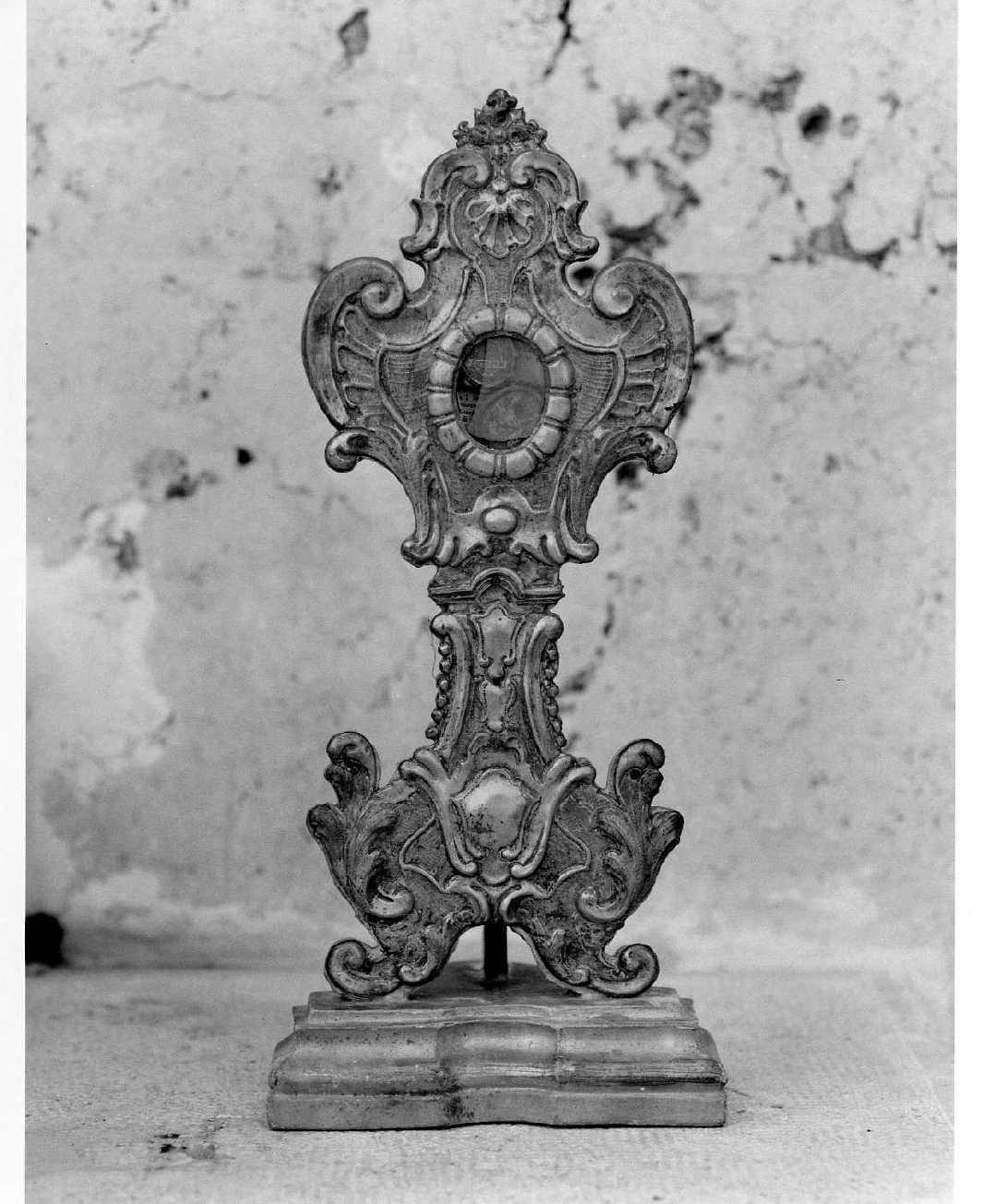 reliquiario - a ostensorio, opera isolata - bottega umbra (sec. XVIII)